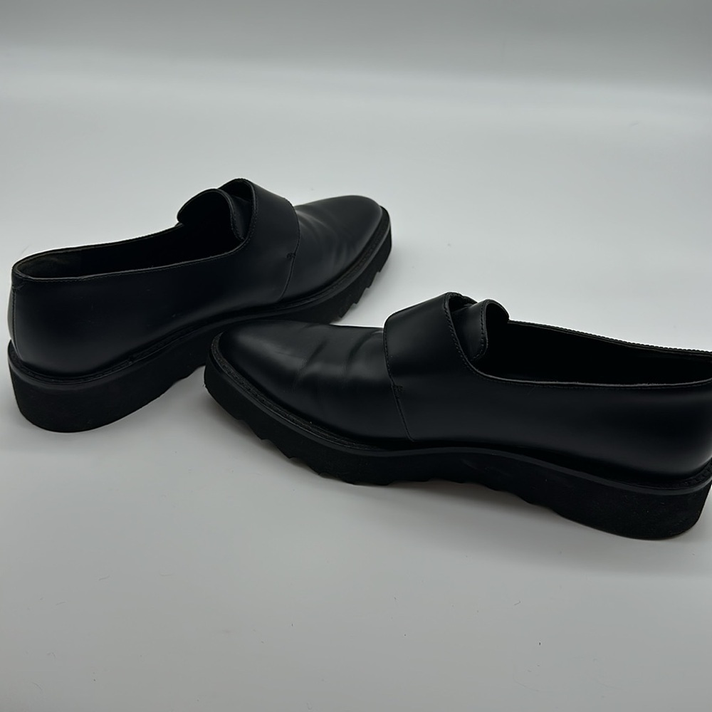 VINCE Women's Size 8 US Black Ames Leather
Creeper Loafers Platform Point Toe - Picture 13 of 13